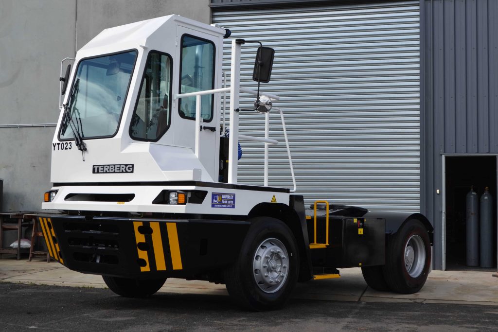 Yard Trucks & Terminal Trucks – What are they used for?